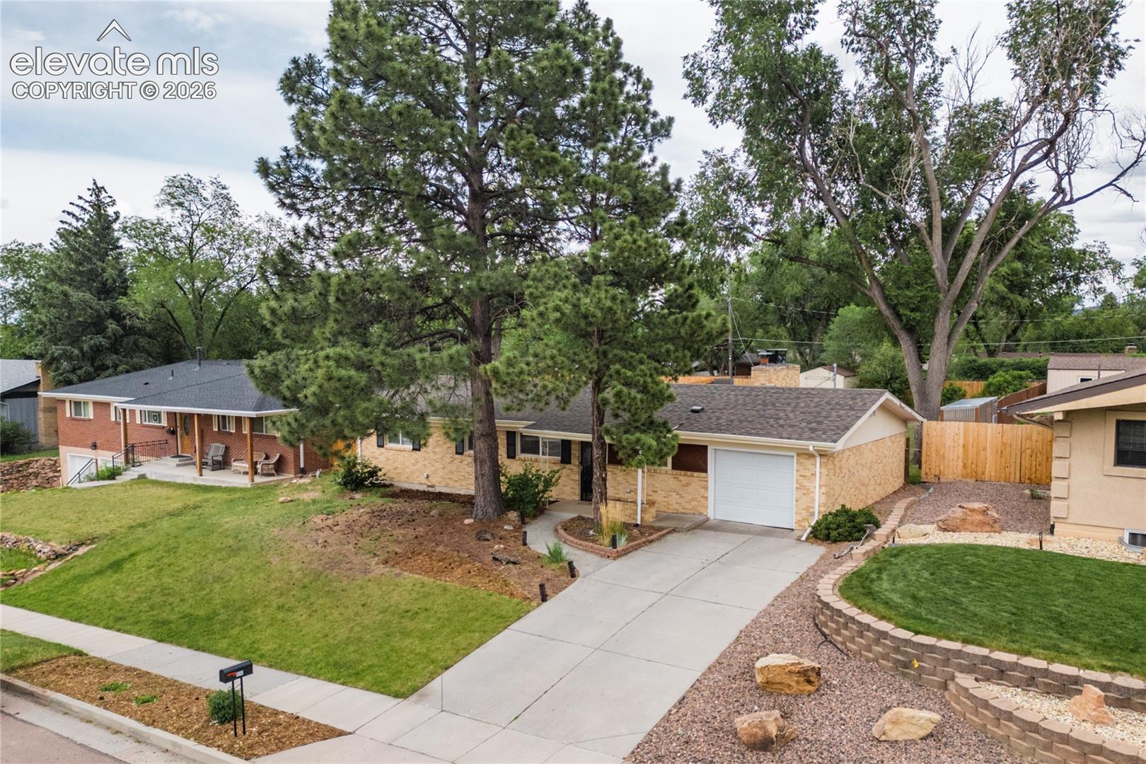 1009 Parkview Boulevard, Colorado Springs, CO 80905