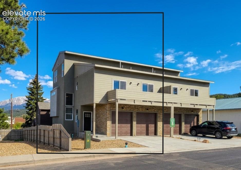 201 W Henrietta Avenue, Woodland Park, CO 80863