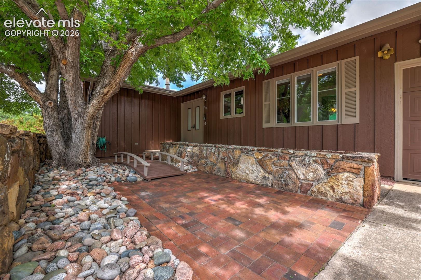 223 Crystal Hills Boulevard, Manitou Springs, CO 80829