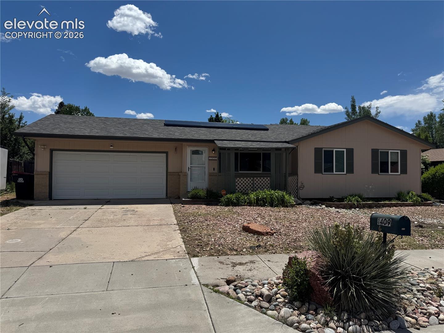 1409 Sanderson Avenue, Colorado Springs, CO 80915