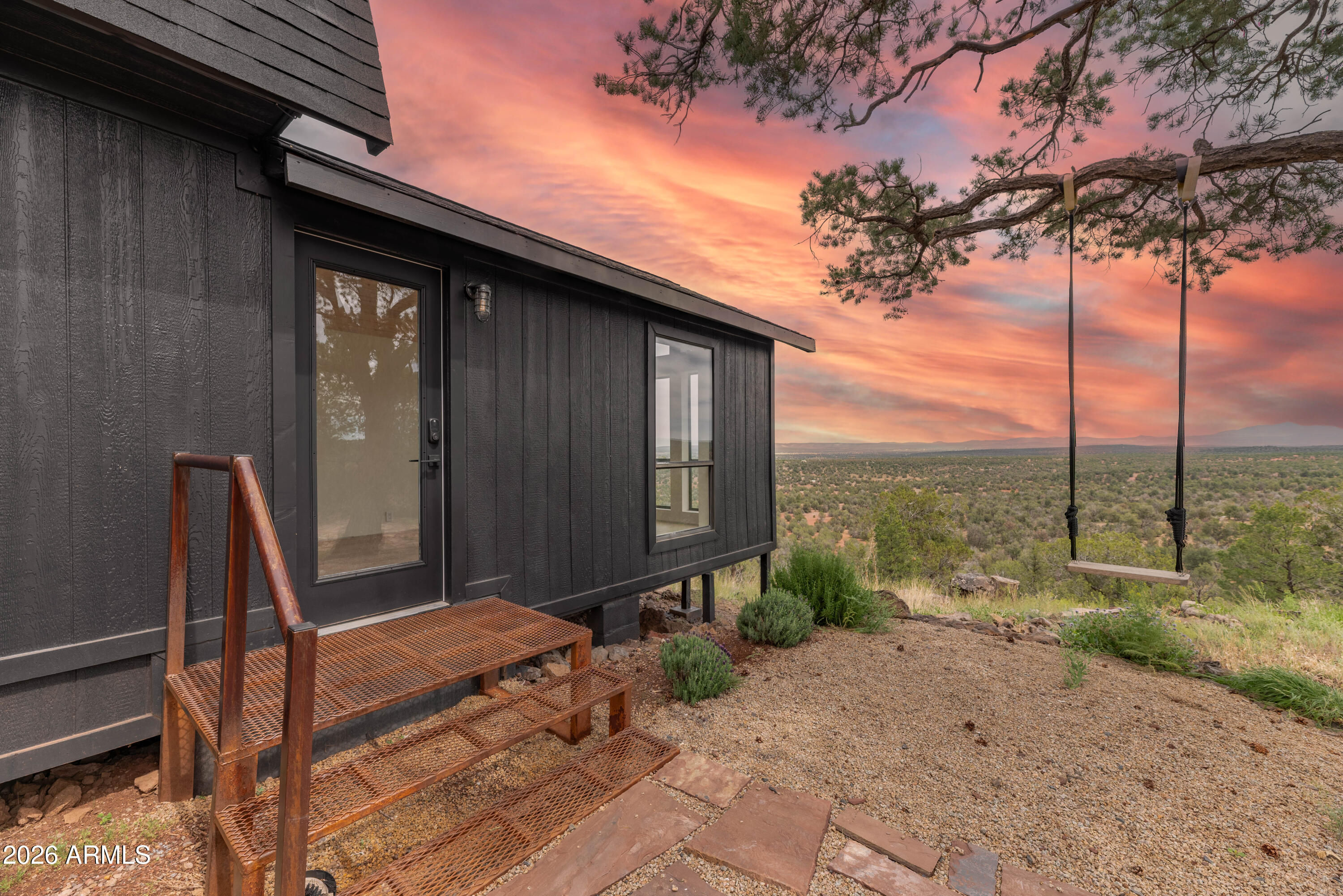 8200 W Rolling Ridge Road, Ash Fork, AZ 86320