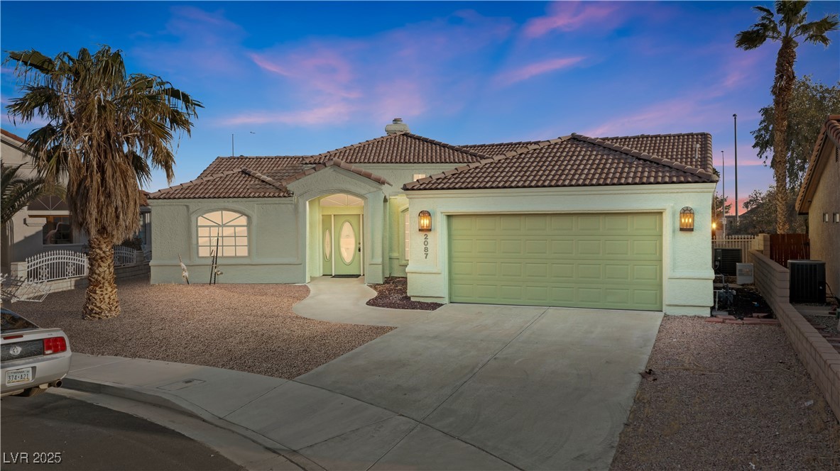 2087 River City Drive