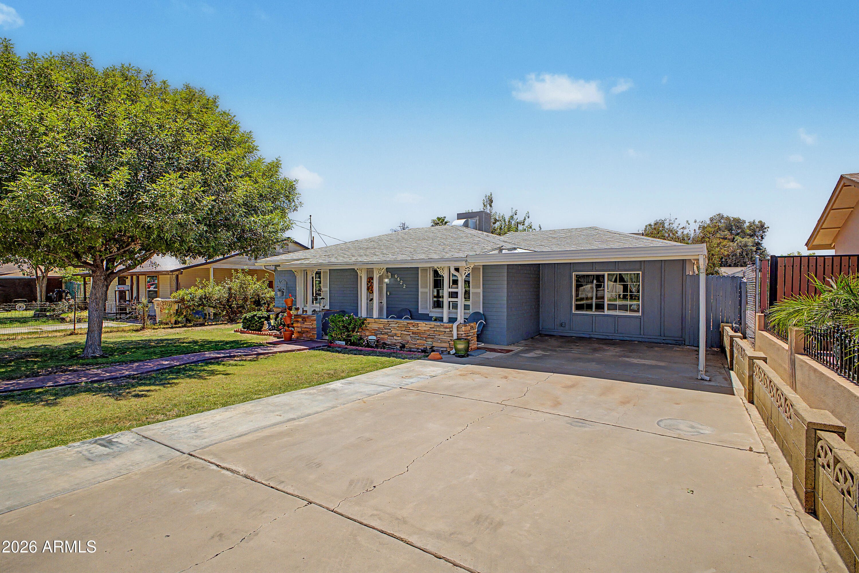 6622 N 62nd Avenue, Glendale, AZ 85301