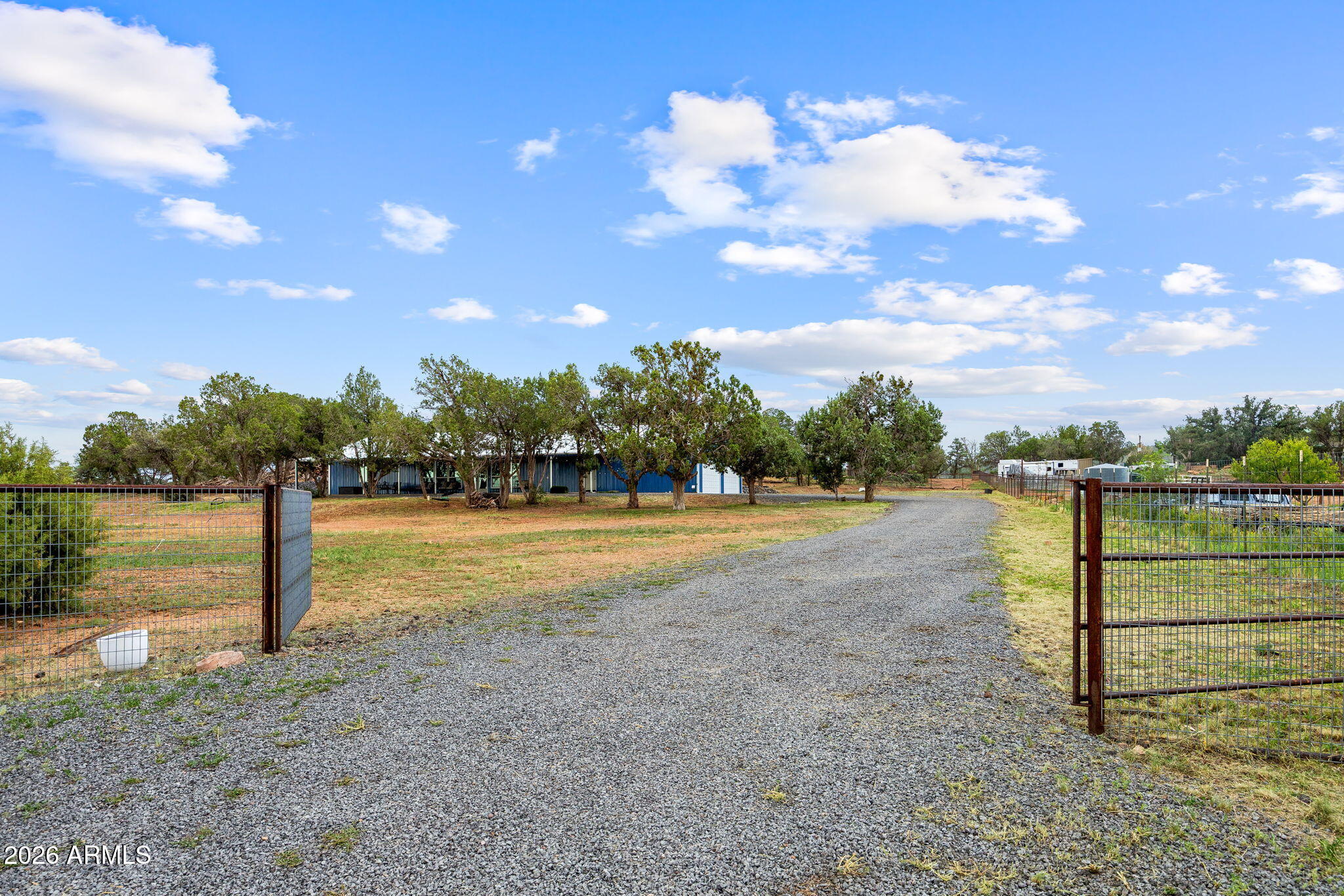 6733 Perkins Lane, Show Low, AZ 85901