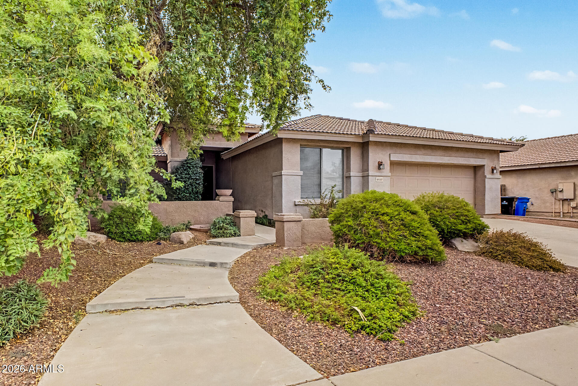 4037 W KELTON Avenue, Phoenix, AZ 85053