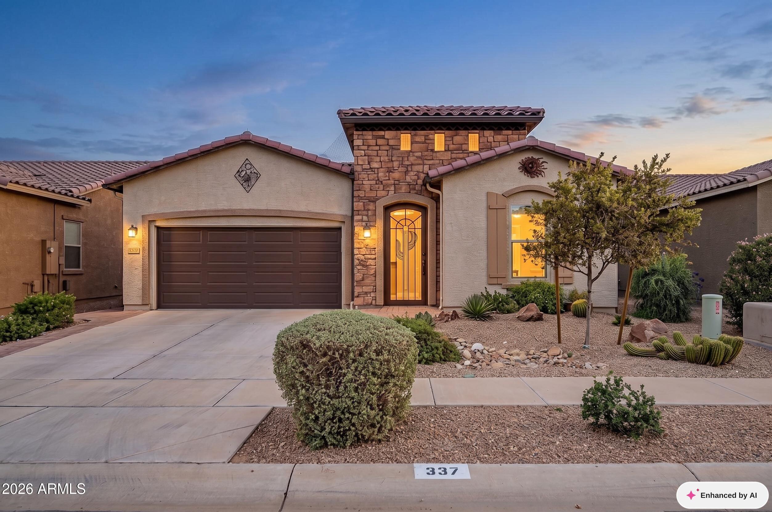 337 N RAINBOW Way, Casa Grande, AZ 85194