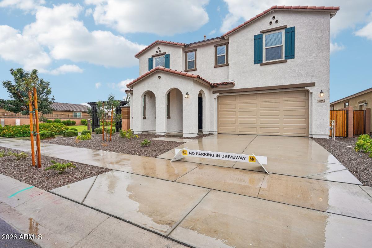 21089 E CANARY Way, Queen Creek, AZ 85142