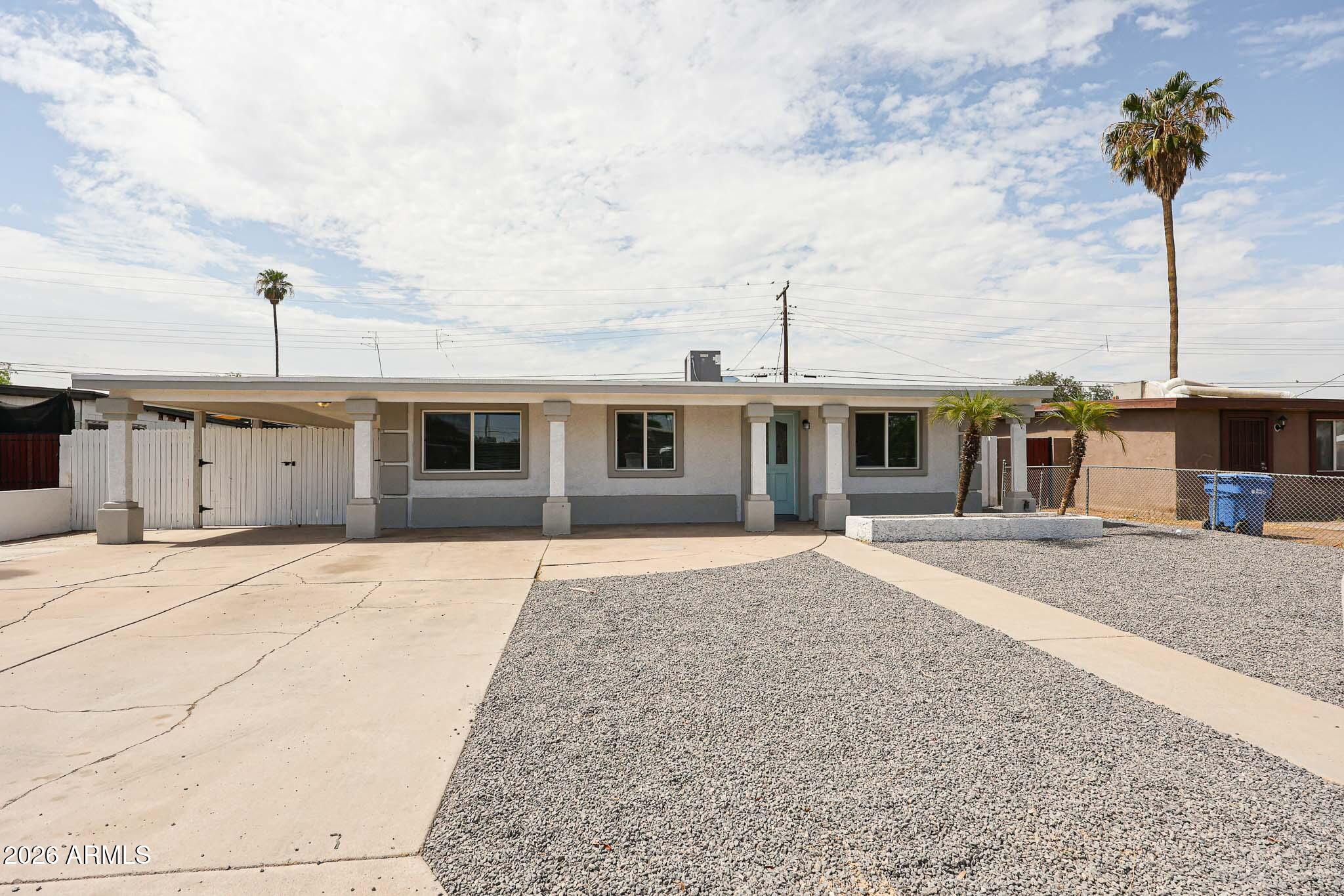3951 W Monte Vista Road, Phoenix, AZ 85009