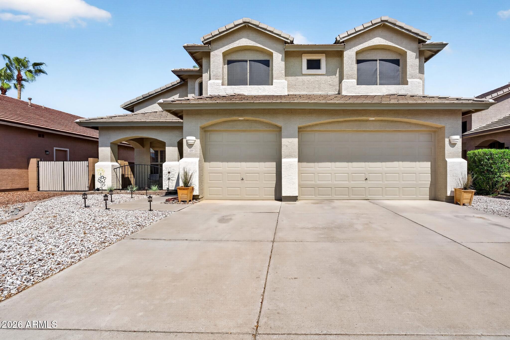 1099 N Arroyo Lane, Gilbert, AZ 85234