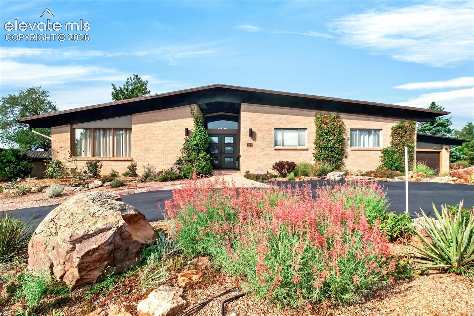 1224 High Point Lane, Colorado Springs, CO, 80904 — assumable VA mortgage at 2.88%