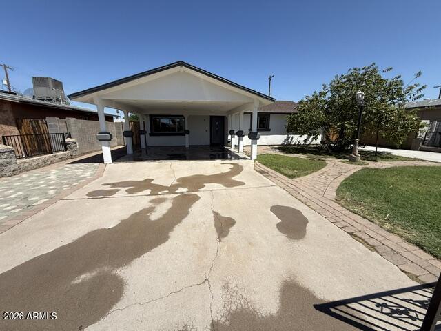 5302 W WINDSOR Avenue, Phoenix, AZ 85035