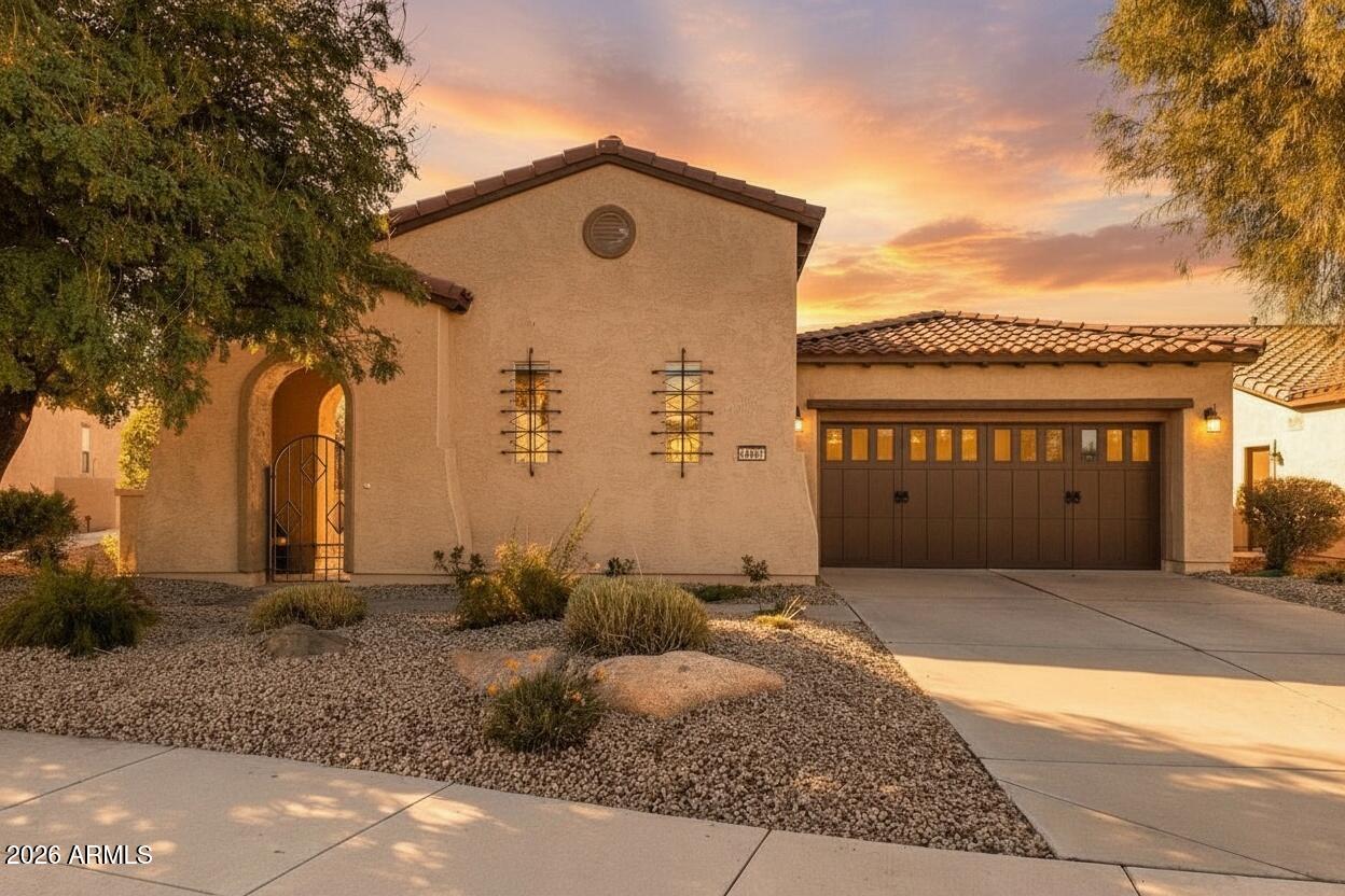 12887 W FETLOCK Trail, Peoria, AZ 85383