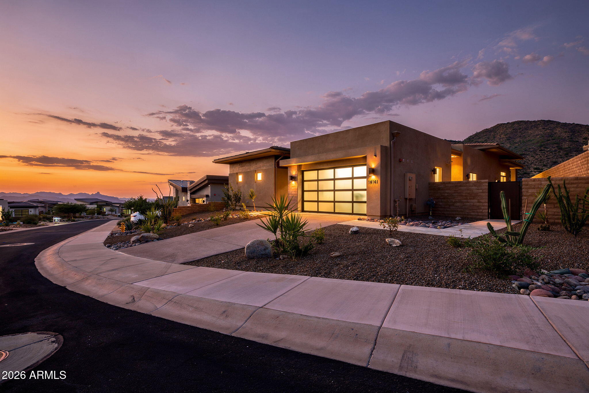 14141 E HIGHLAND Avenue, Fountain Hills, AZ 85268
