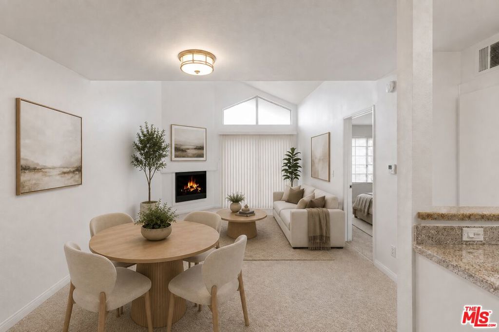 5535 Canoga Avenue 317