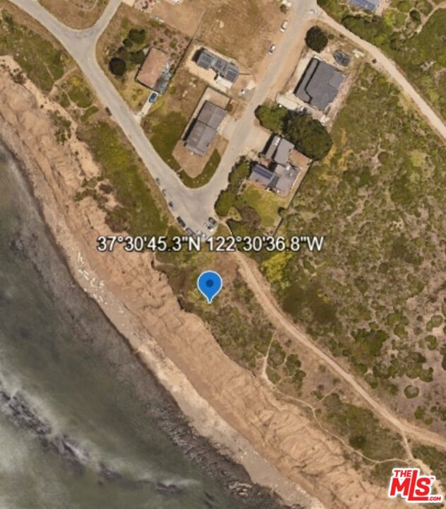 1 Beach Blvd