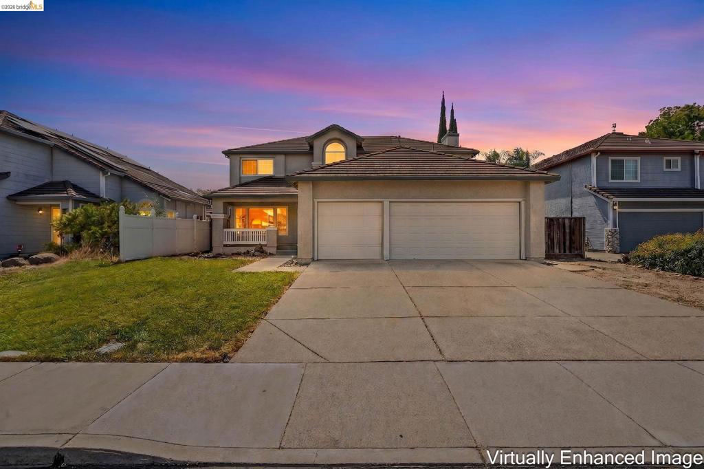 880 WOODSONG LANE
