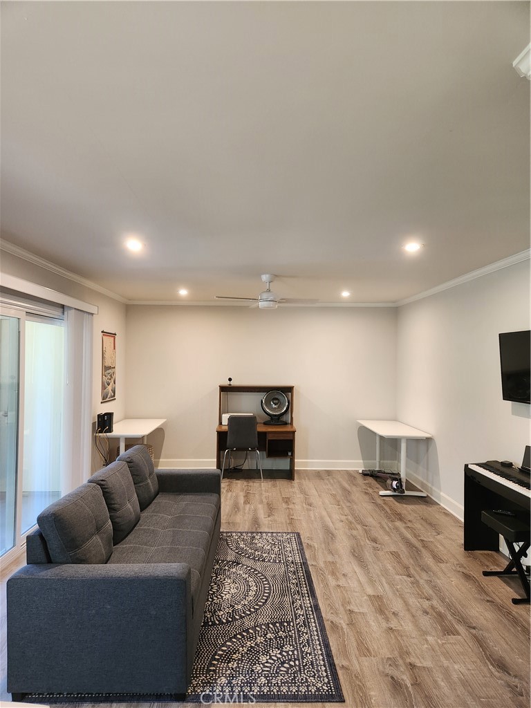 8515 Villa La Jolla F