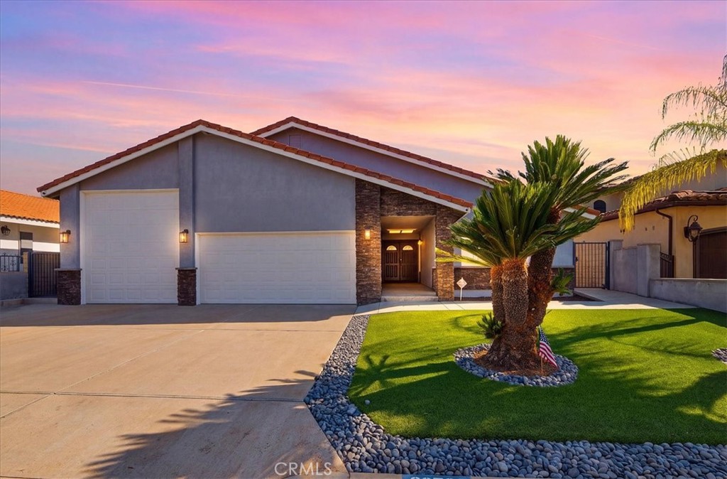22796 Water View