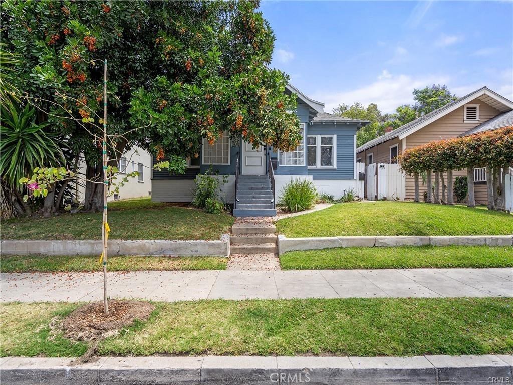 759 N Loma Vista