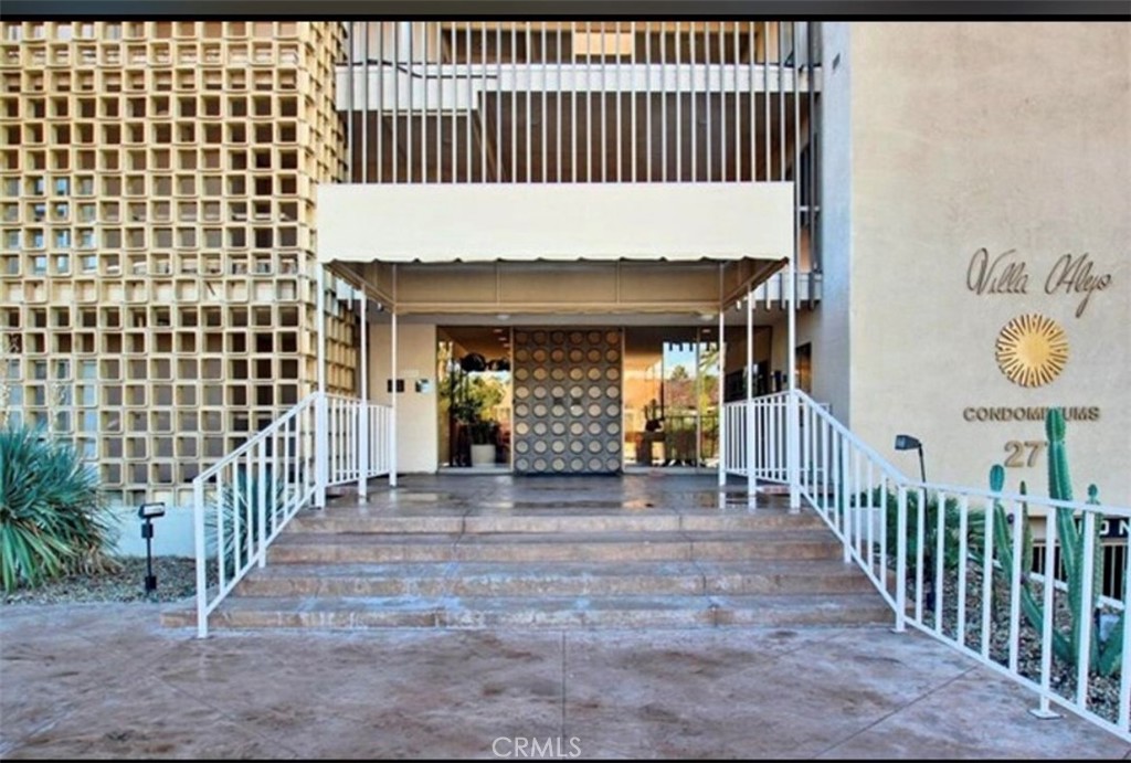 277 E Alejo Road 126