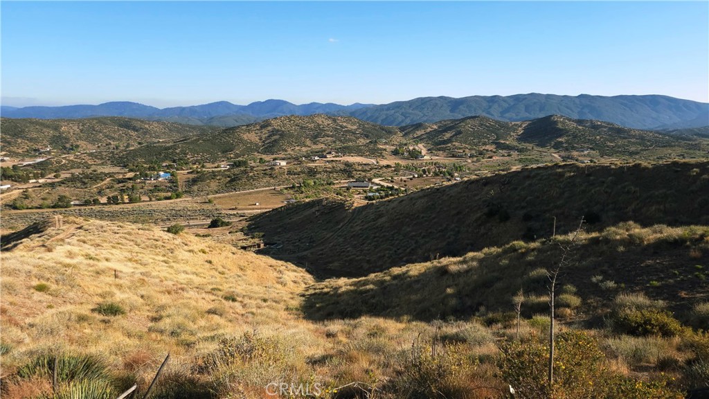 21 Summit Valley Road