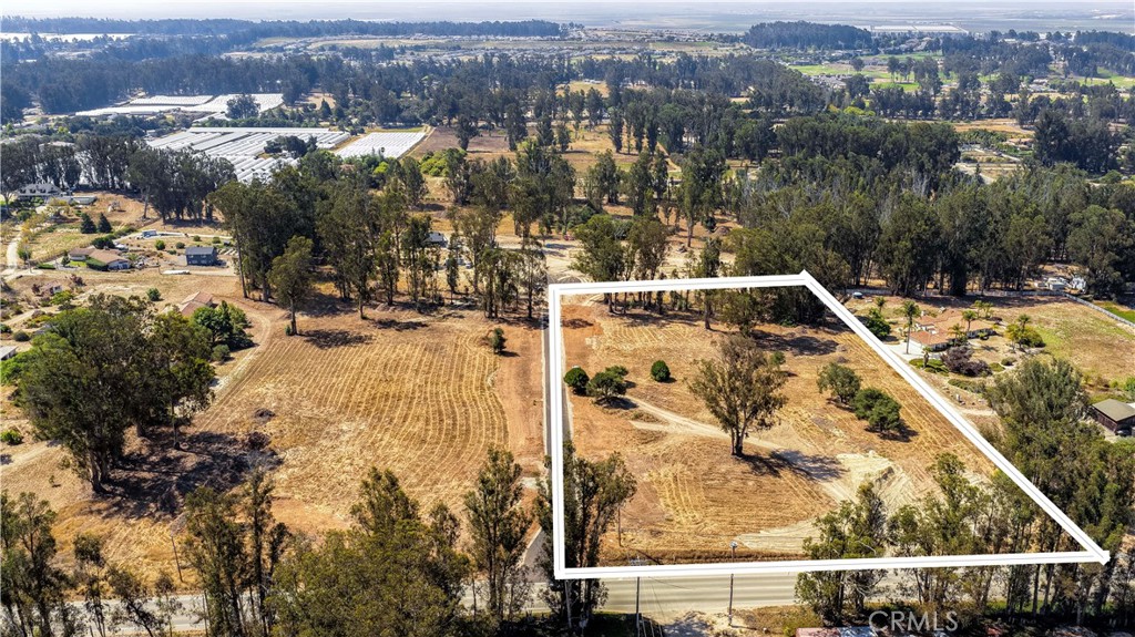 54 Driftwood Canyon Lane