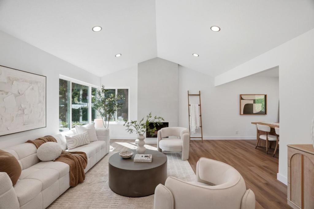 93 Ridgeview Avenue