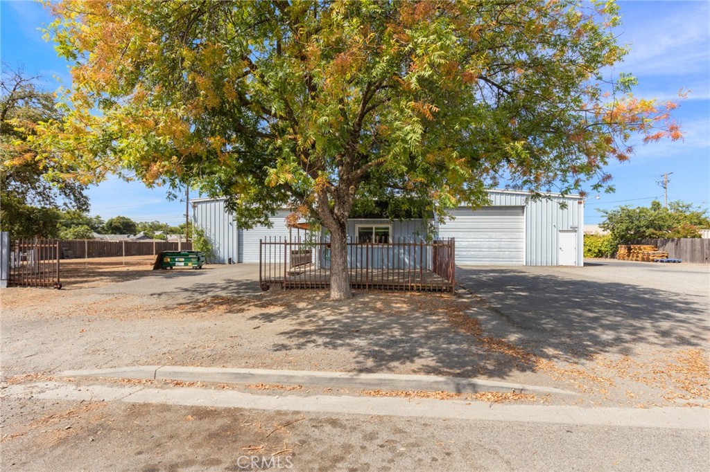 555 Main Street