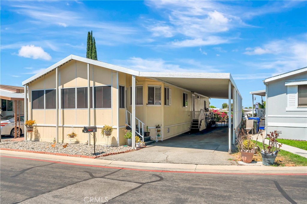 27361 Sierra hwy 23
