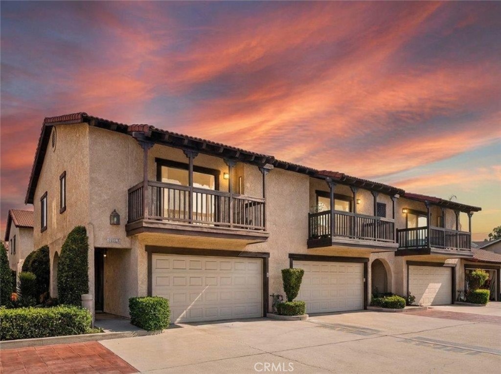 1239 Glenview Lane