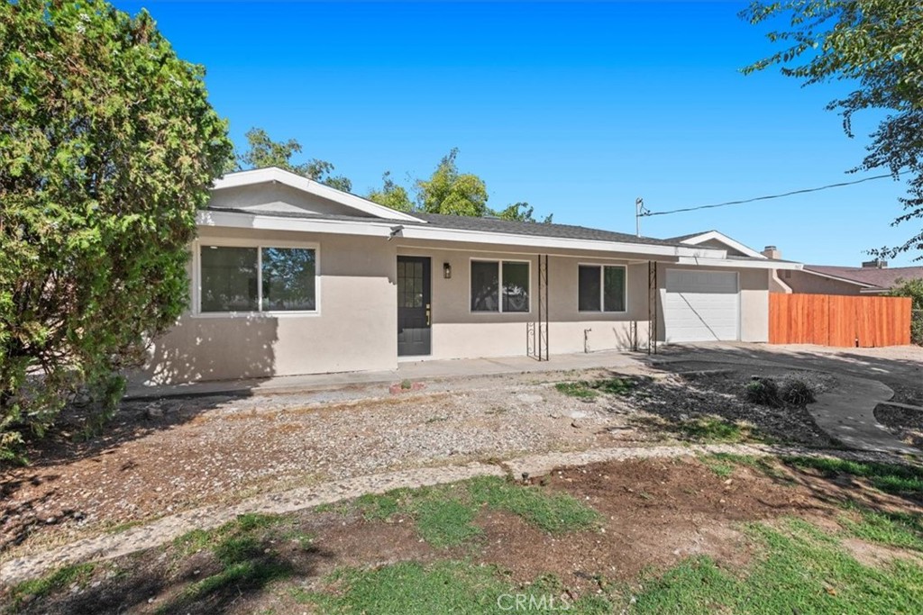 9812 Redwood