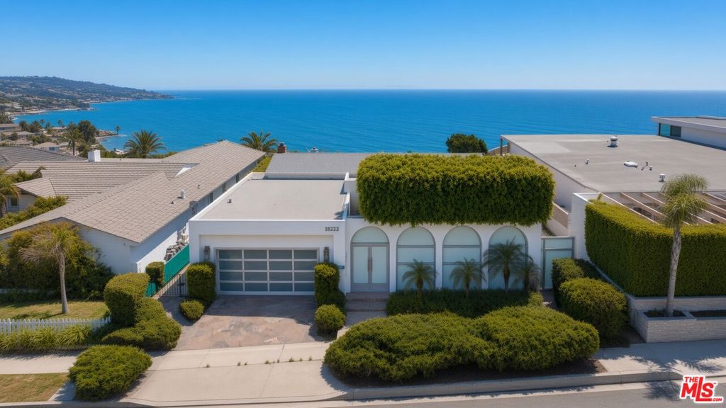 18222 Coastline Drive