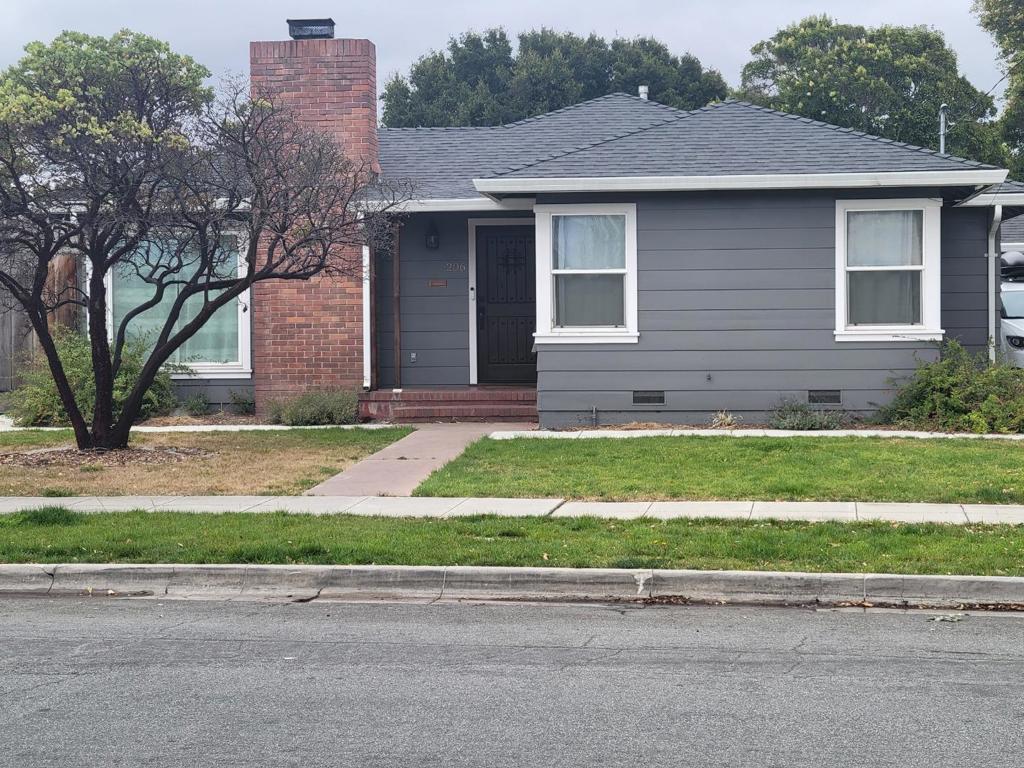 206 San Miguel Avenue