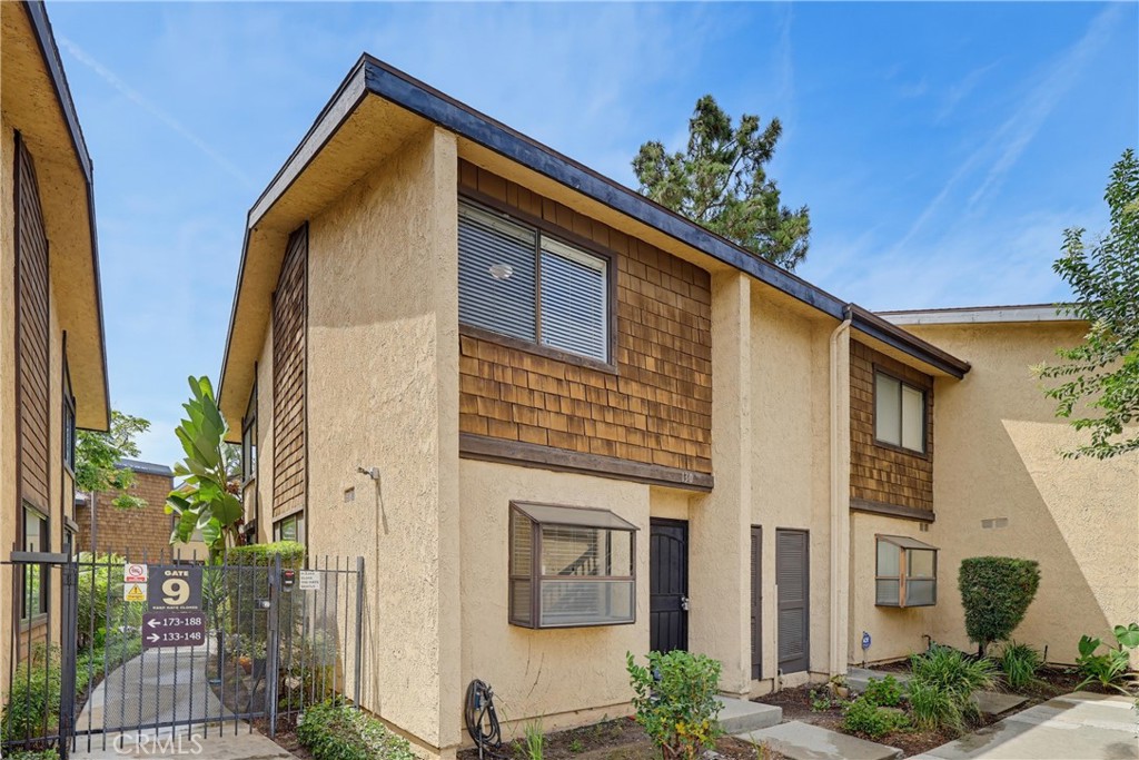 12750 Centralia #130