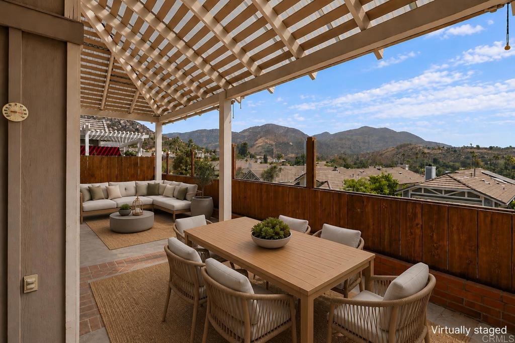 1365 Saltbush Lane