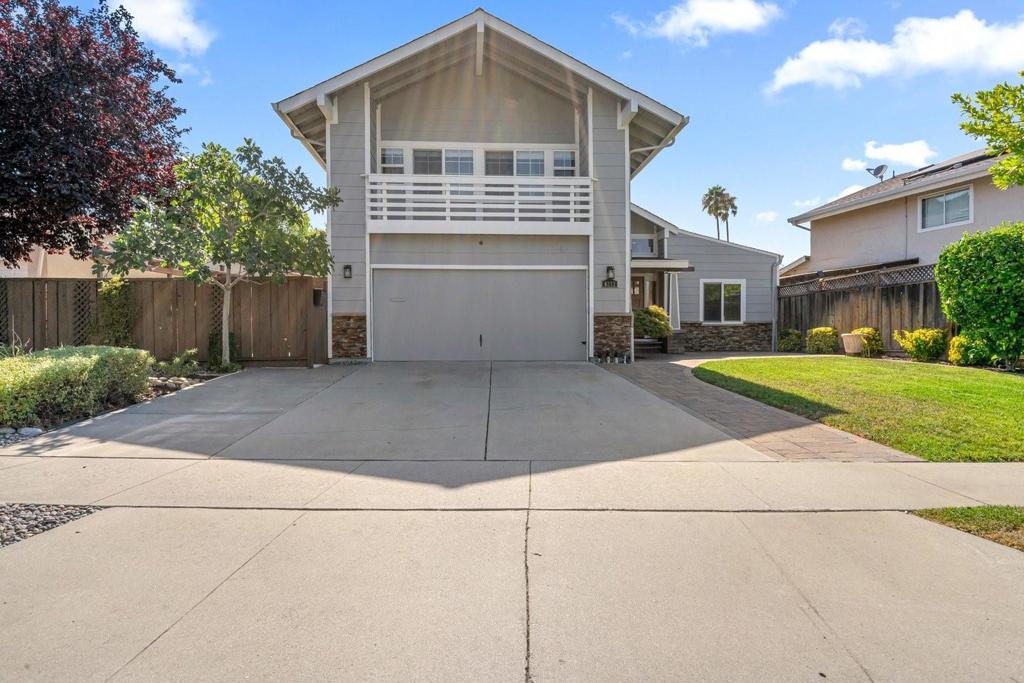 6273 Mountford Drive
