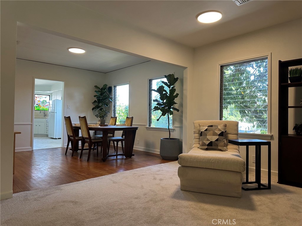 2572 Silver Ridge