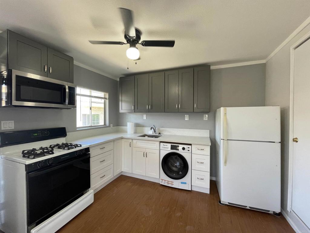 148 W Hall Avenue