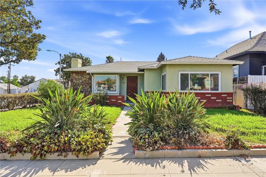 501 S Victoria