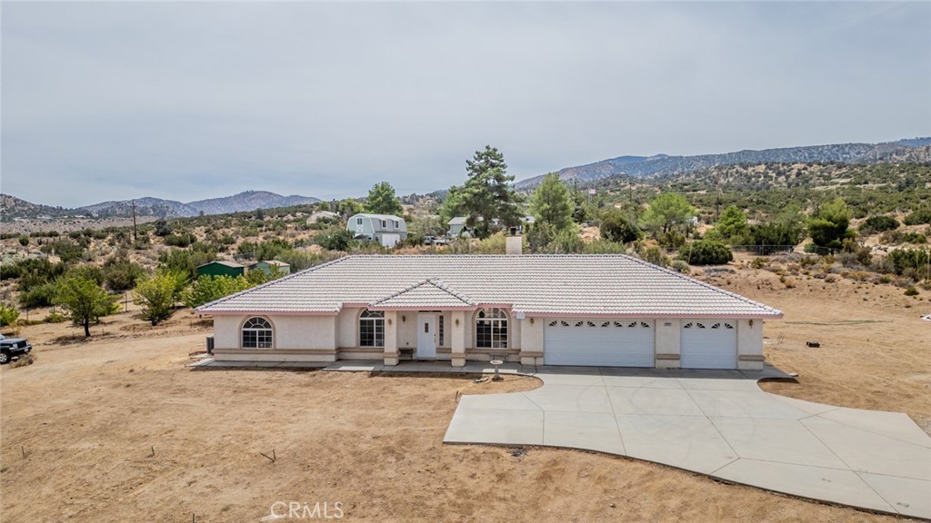 8767 Silver Rock