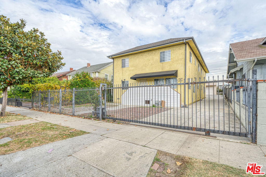 1224 Crenshaw Boulevard