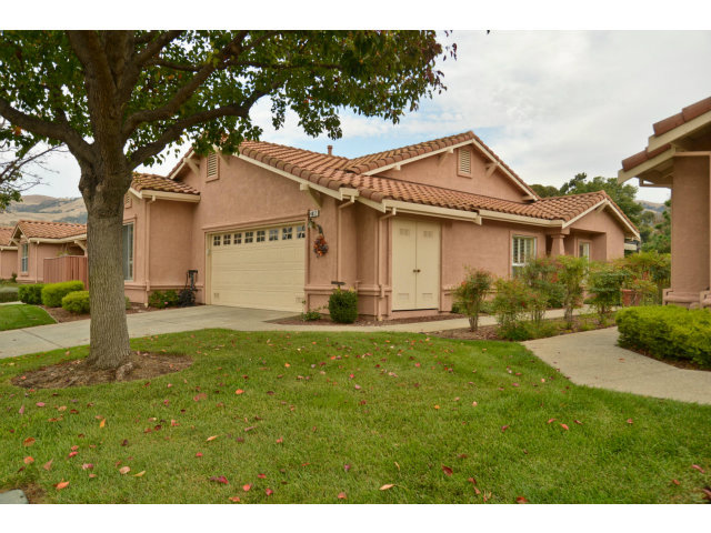4012 CLUBHOUSE Court