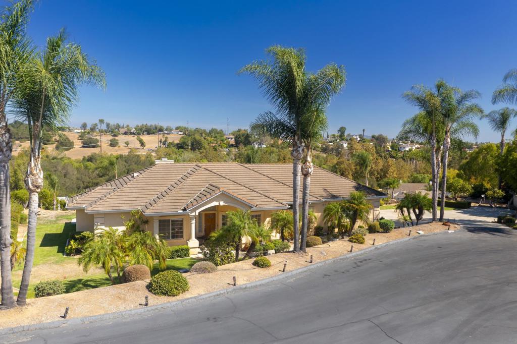 1221 Palomares Ct.