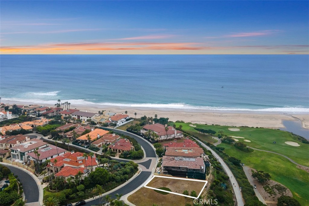 14 Ritz Cove Drive