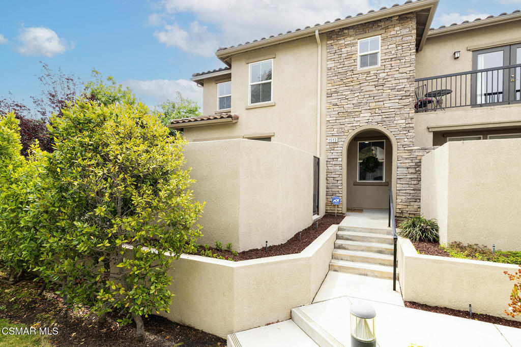1513 Silver Shadow Drive