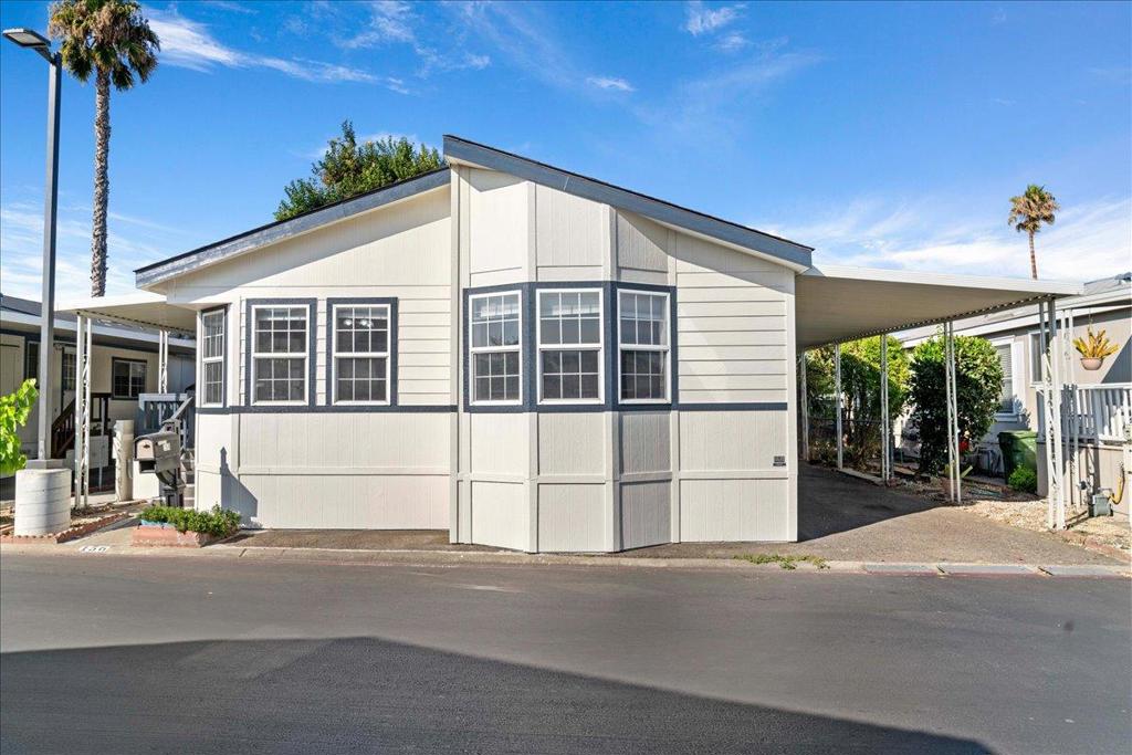 1520 E Capitol Expressway 156