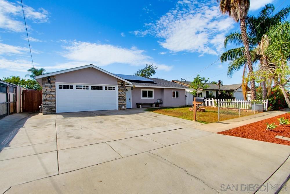 1439 N MISSION