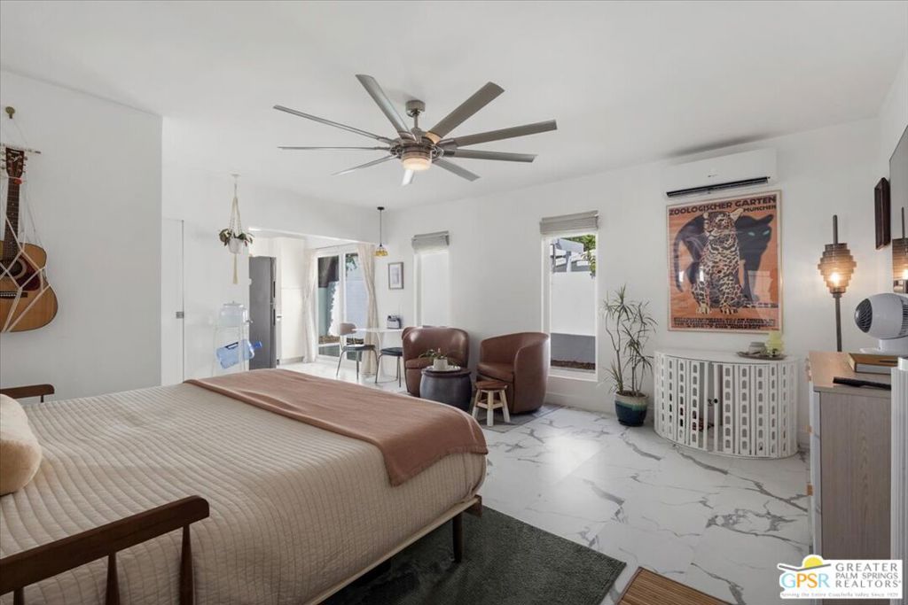 314 E Stevens Road 10