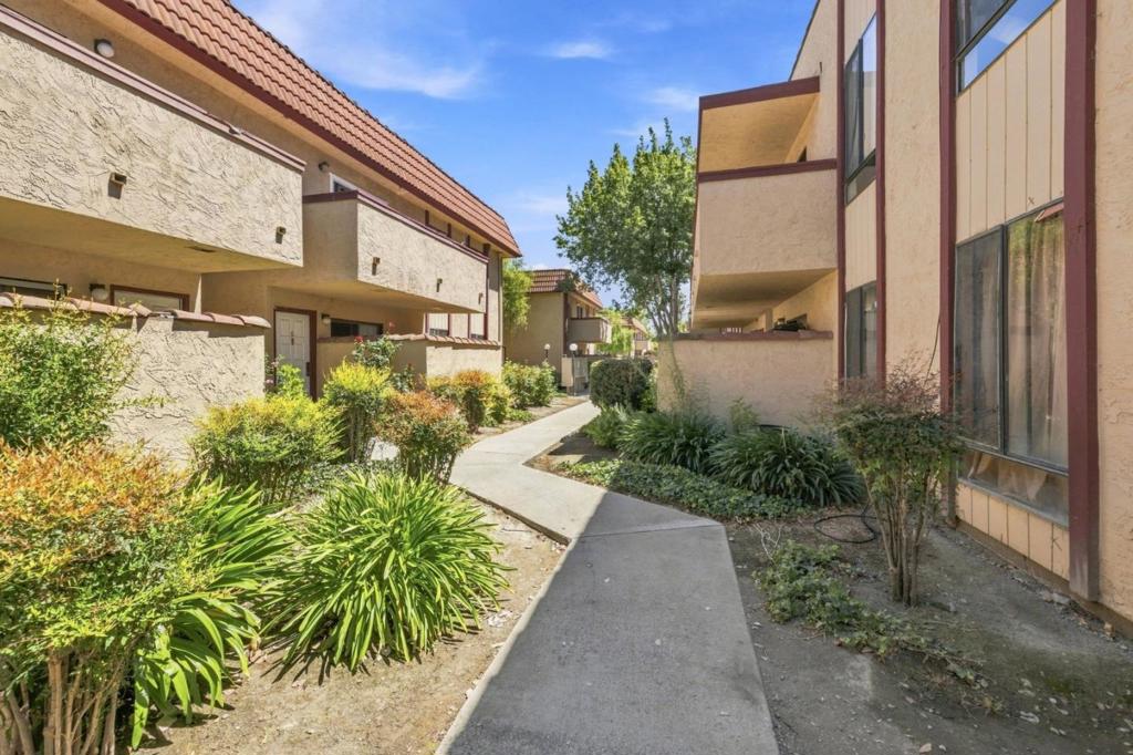 5336 Monterey Road 6