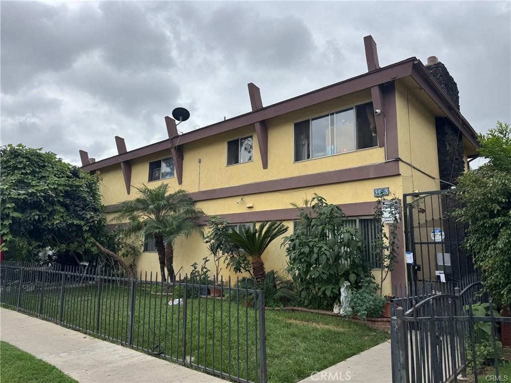3568 Brenton